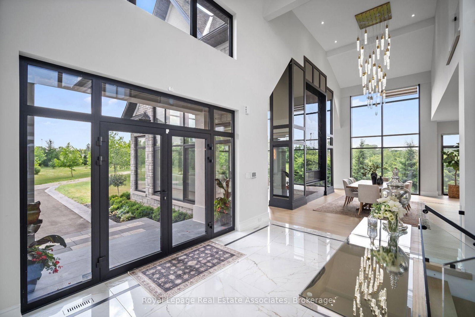 Detached House for sale at 2 River Road, Brant, Ontario, N3T 0N2 - Brantford Twp - MLS: X12583504