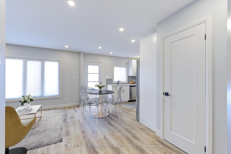 242 East 28th St, Hamilton, L8V 3J1 | Image 3