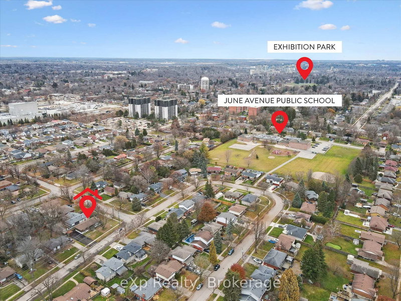 53 Nicklin Cres, Guelph, N1H 5G1 | Image 2