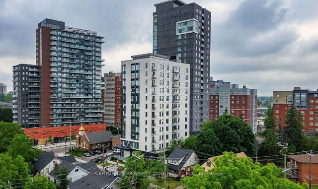 307 - 158 King Street