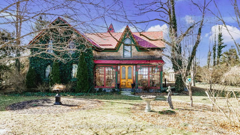 home for sale on 85411 MCDONALD Lane