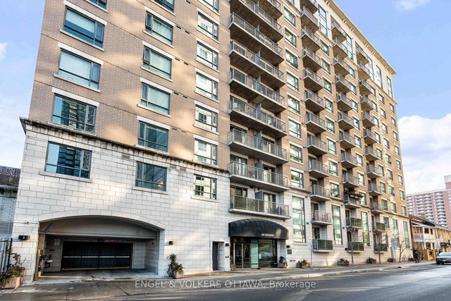 1107 - 200 Besserer Street