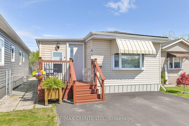 home for sale on 44-311 Dundas Street