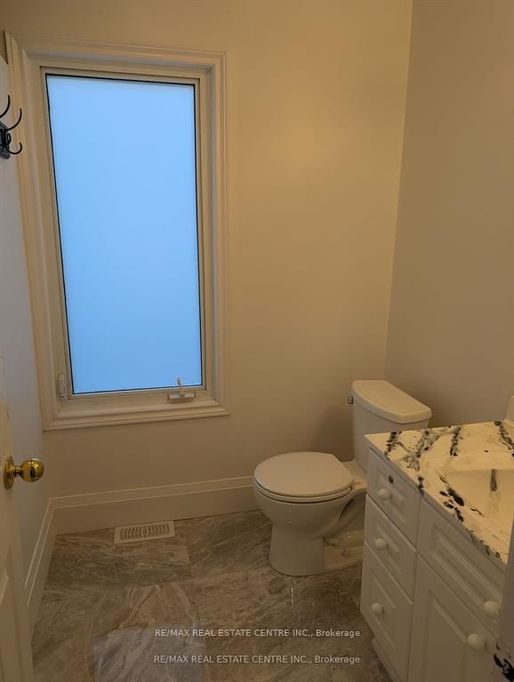 5145 Kitchener Street, Unit Main / Front Unit - Photo 12