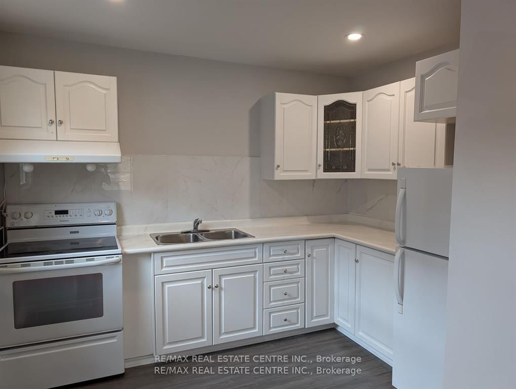 5145 Kitchener Street, Unit Main / Front Unit - Photo 7