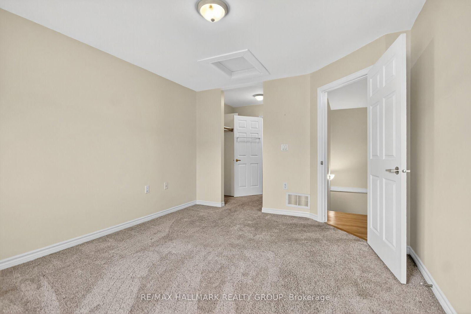 600 Sunbeam Private • Richmond, ON photo 34