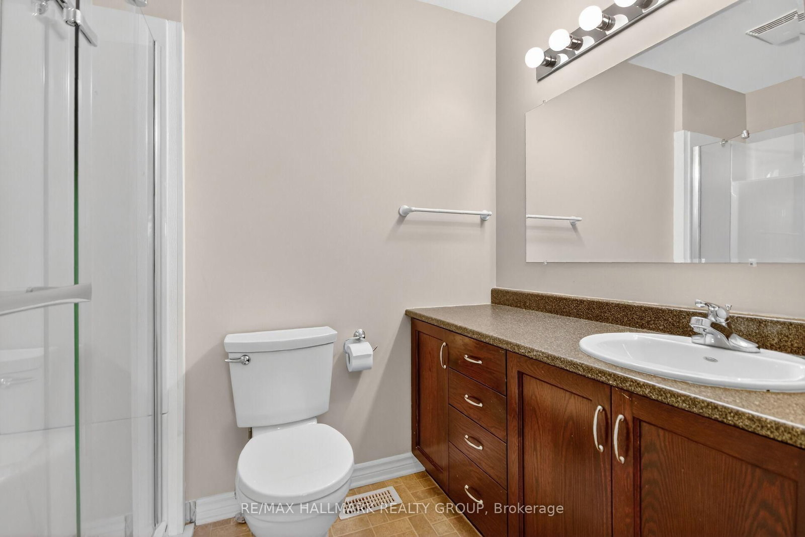 600 Sunbeam Private • Richmond, ON photo 38