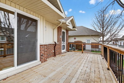 600 Sunbeam Private • Richmond, ON photo 4