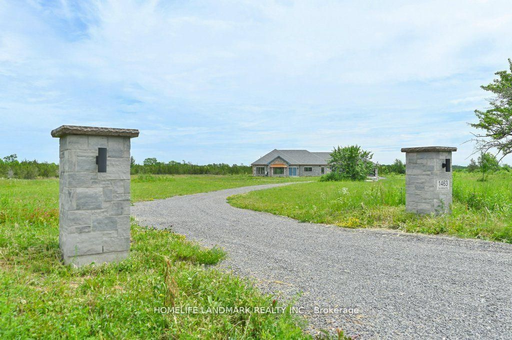 1463 Old Milford Road • Prince Edward County, ON photo 1