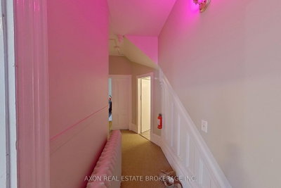 206 Bagot Street — photo 6