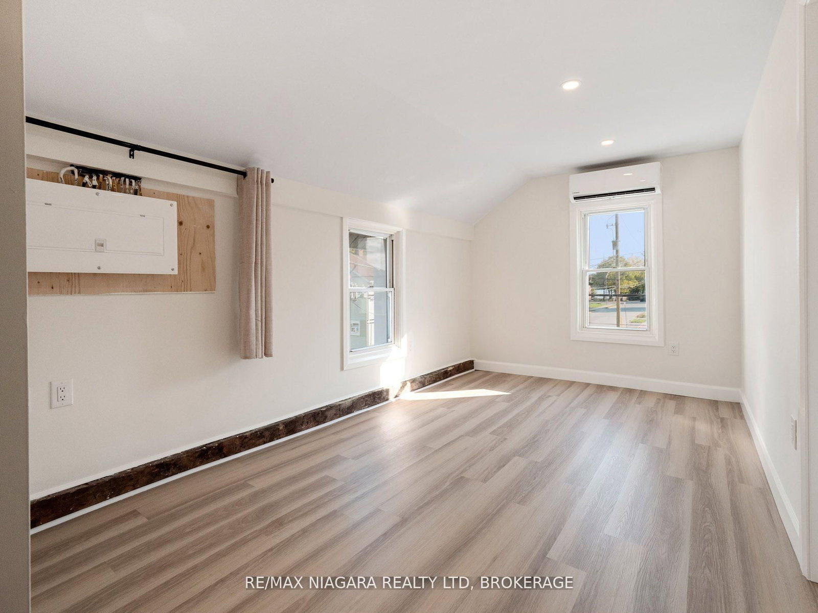 132 Waterloo Street, Unit UNIT #2 - Photo 8