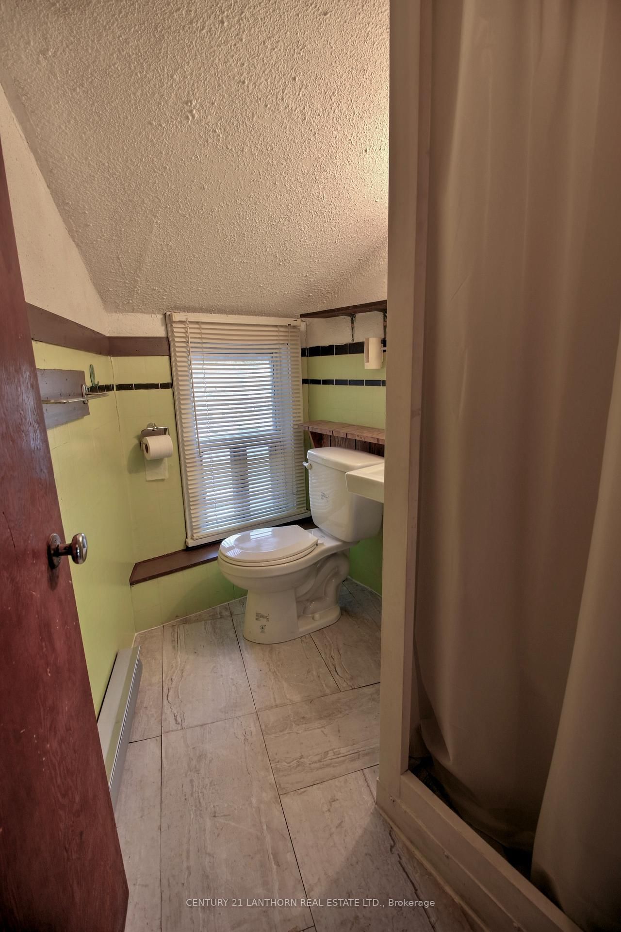 325 Picton Main Street E - Photo 11