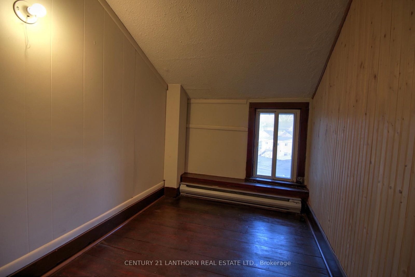 325 Picton Main Street E - Photo 8