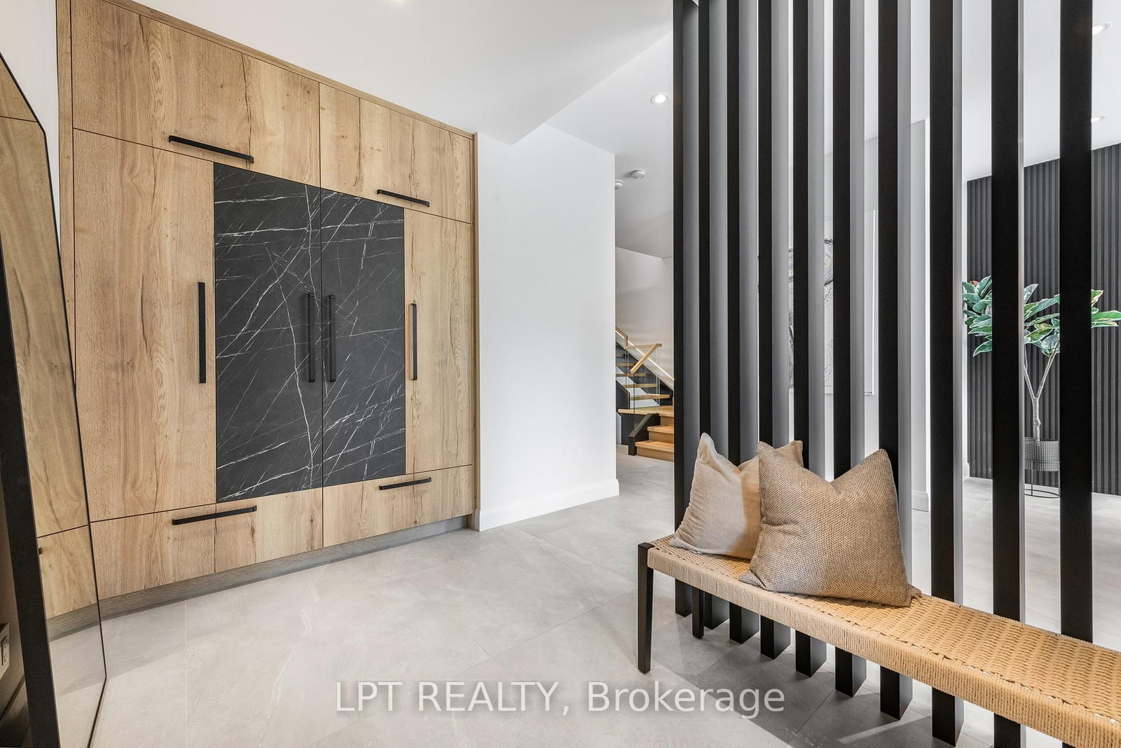 Semi-Detached House for sale at 322 PERRIER Avenue, Ottawa, Ontario, K1L 5C7 - Vanier - MLS: X12590958