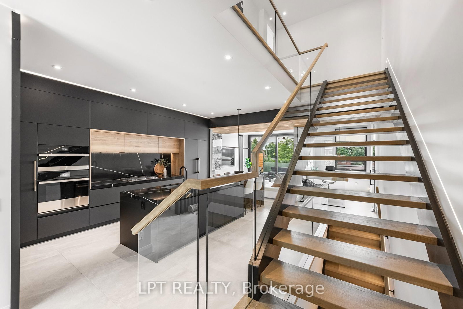 Semi-Detached House for sale at 322 PERRIER Avenue, Ottawa, Ontario, K1L 5C7 - Vanier - MLS: X12590958