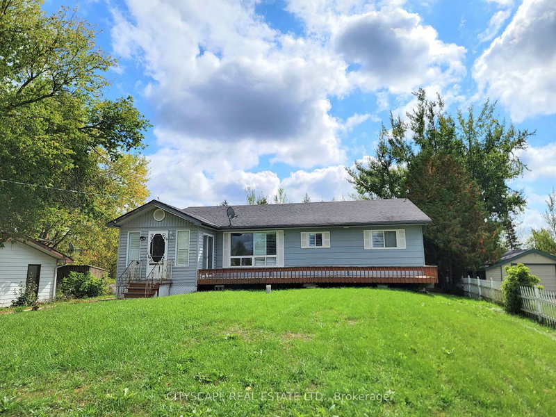 34 Robinson Ave, Kawartha Lakes, K0M 2B0 | Image 2