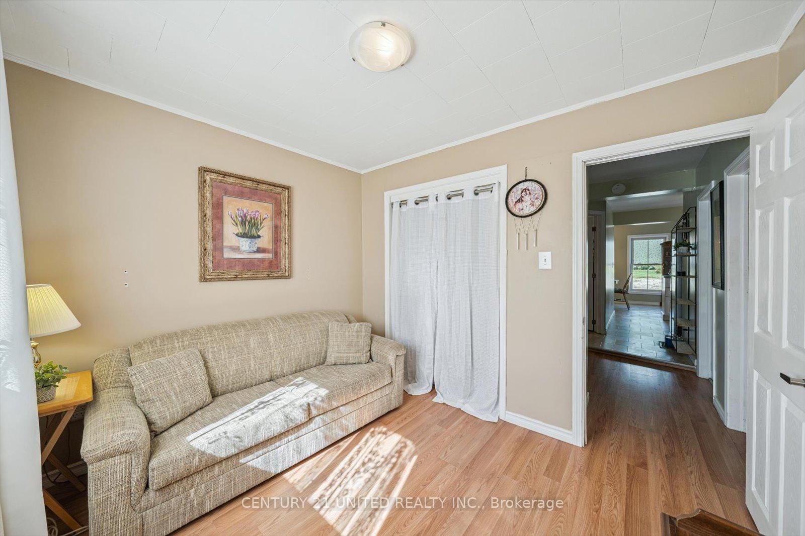 Listing Image 31