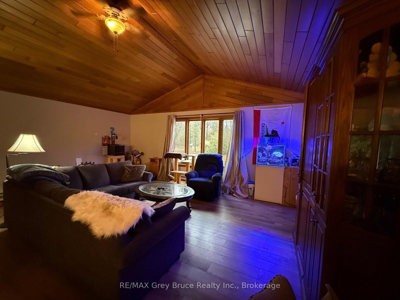 210 Cape Hurd Rd, Northern Bruce Peninsula, N0H 2R0 | Image 2