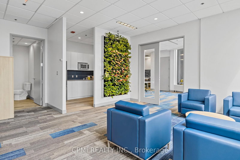 100 - 1420 Blair Towers Pl, Ottawa, K1J 9L8 | Image 3