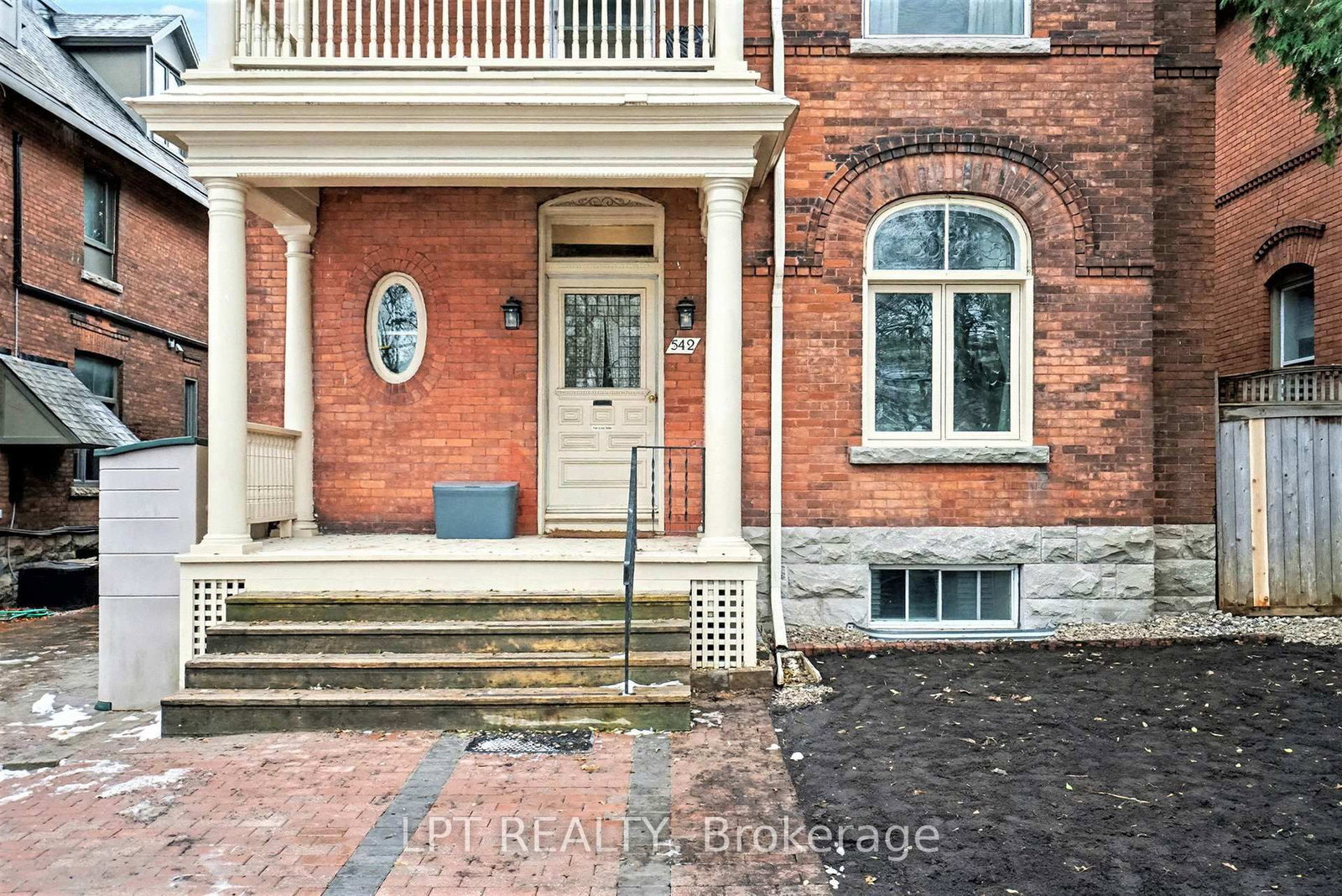 Listing Image 3