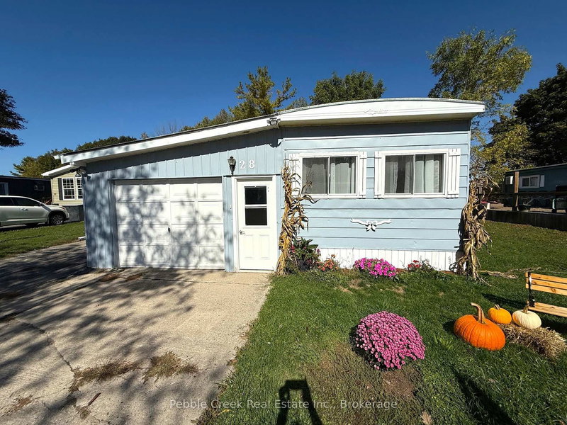 28 Sutton Dr, Ashfield-Colborne-Wawanosh, N7A 3Y3 | Image 2