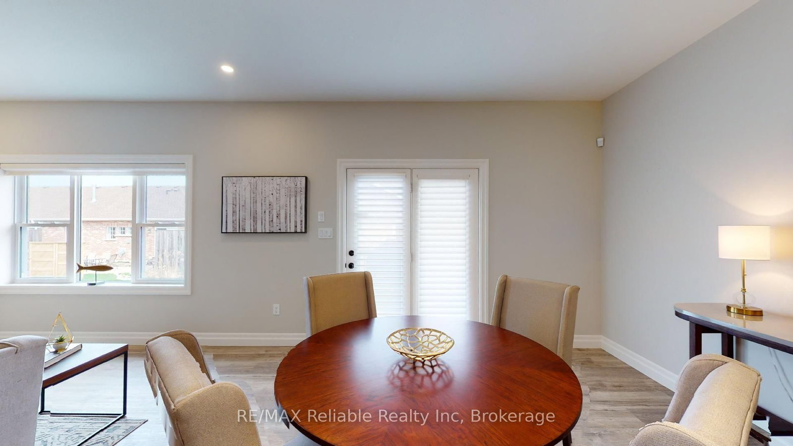 Townhouse for sale at 7 Thimbleweed Drive, Bluewater, Ontario, N0M 1G0 - Bayfield - MLS: X12593162