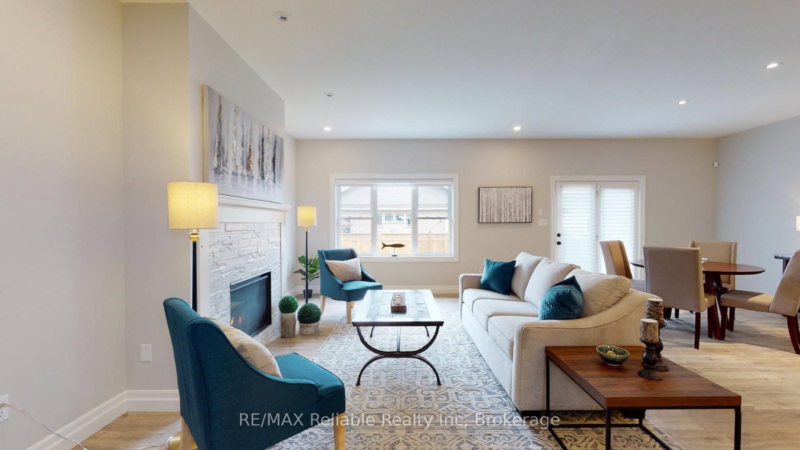 Townhouse for sale at 7 Thimbleweed Drive, Bluewater, Ontario, N0M 1G0 - Bayfield - MLS: X12593162