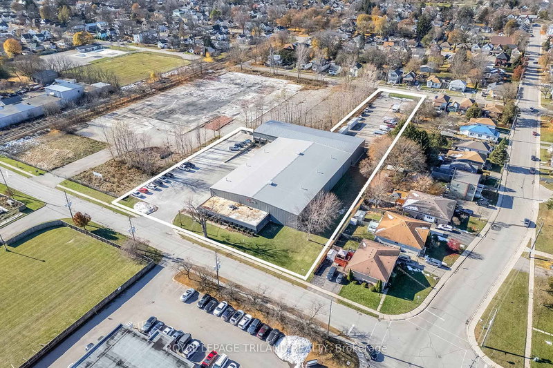 130 Woodworth Ave S, St. Thomas, N5P 3K1 | Image 3