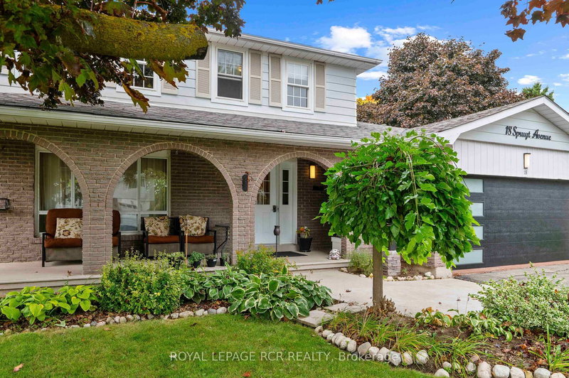 18 Spruyt Ave, East Luther Grand Valley, L9W 5X4 | Image 3