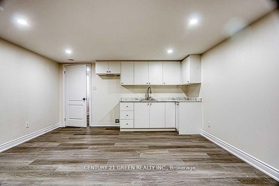 164 Gardiner Drive • Hamilton, ON photo 26