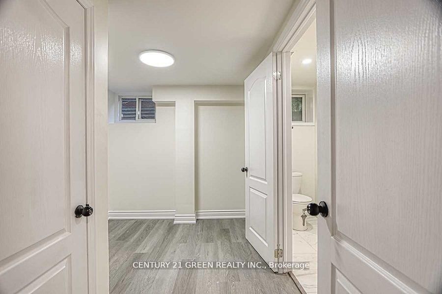 164 Gardiner Drive • Hamilton, ON photo 37