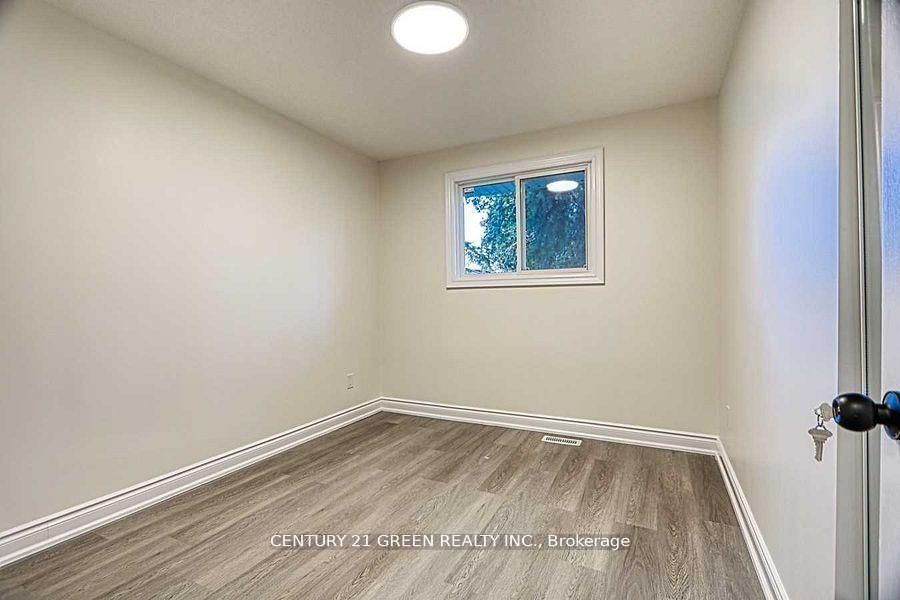 164 Gardiner Drive • Hamilton, ON photo 40