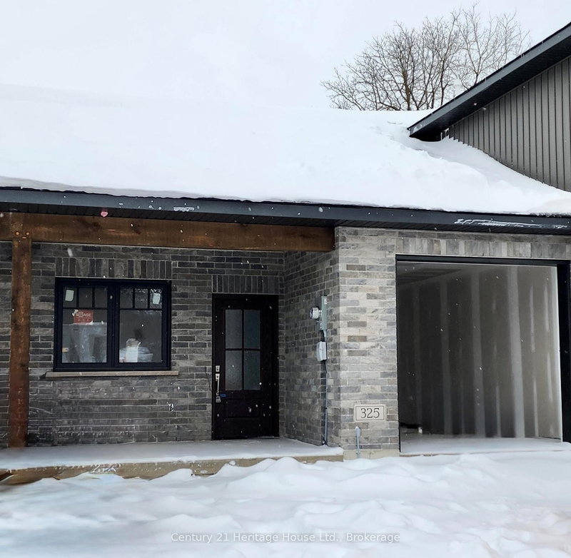 home for lease on 325 Arthur Street