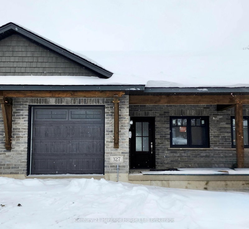 home for lease on 327 Arthur Street