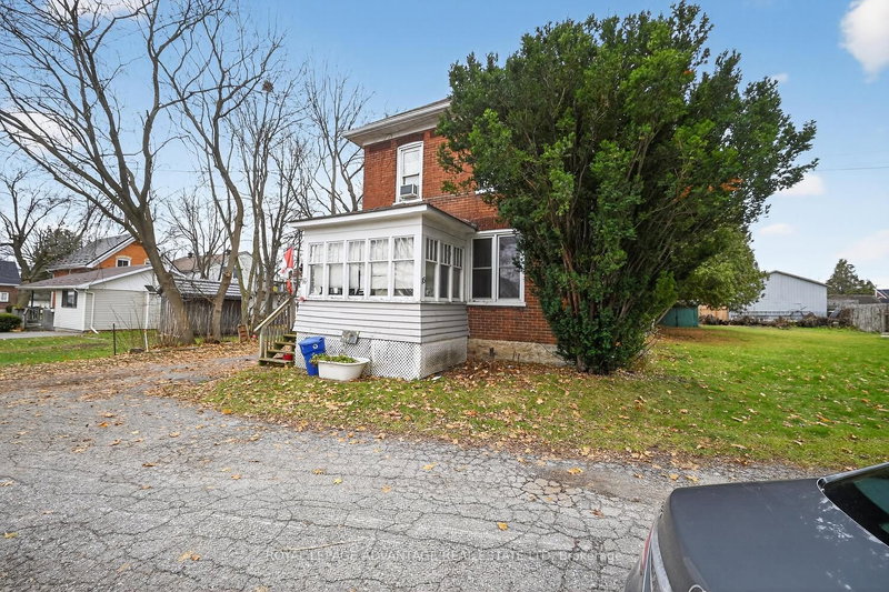 16 Mary St N, Smiths Falls, K7A 3R8 | Image 3