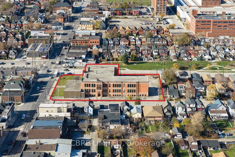 601 Barton St E, Hamilton, L8L 2Z8 | Image 2