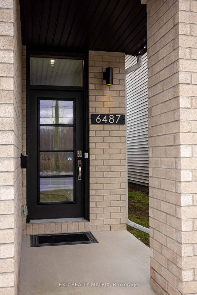 6487 Renaud Road