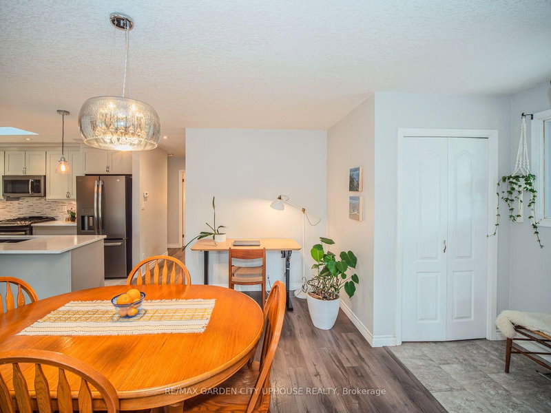 373 Darby Rd, Welland, L0S 1K0 | Image 3