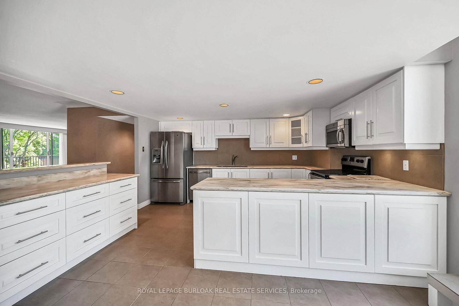 Condo for sale at PH1-150 Wilson Street, Hamilton, Ontario, L9G 4E7 - Ancaster - MLS: X12598532