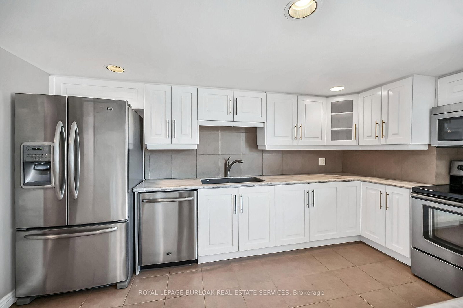 Condo for sale at PH1-150 Wilson Street, Hamilton, Ontario, L9G 4E7 - Ancaster - MLS: X12598532