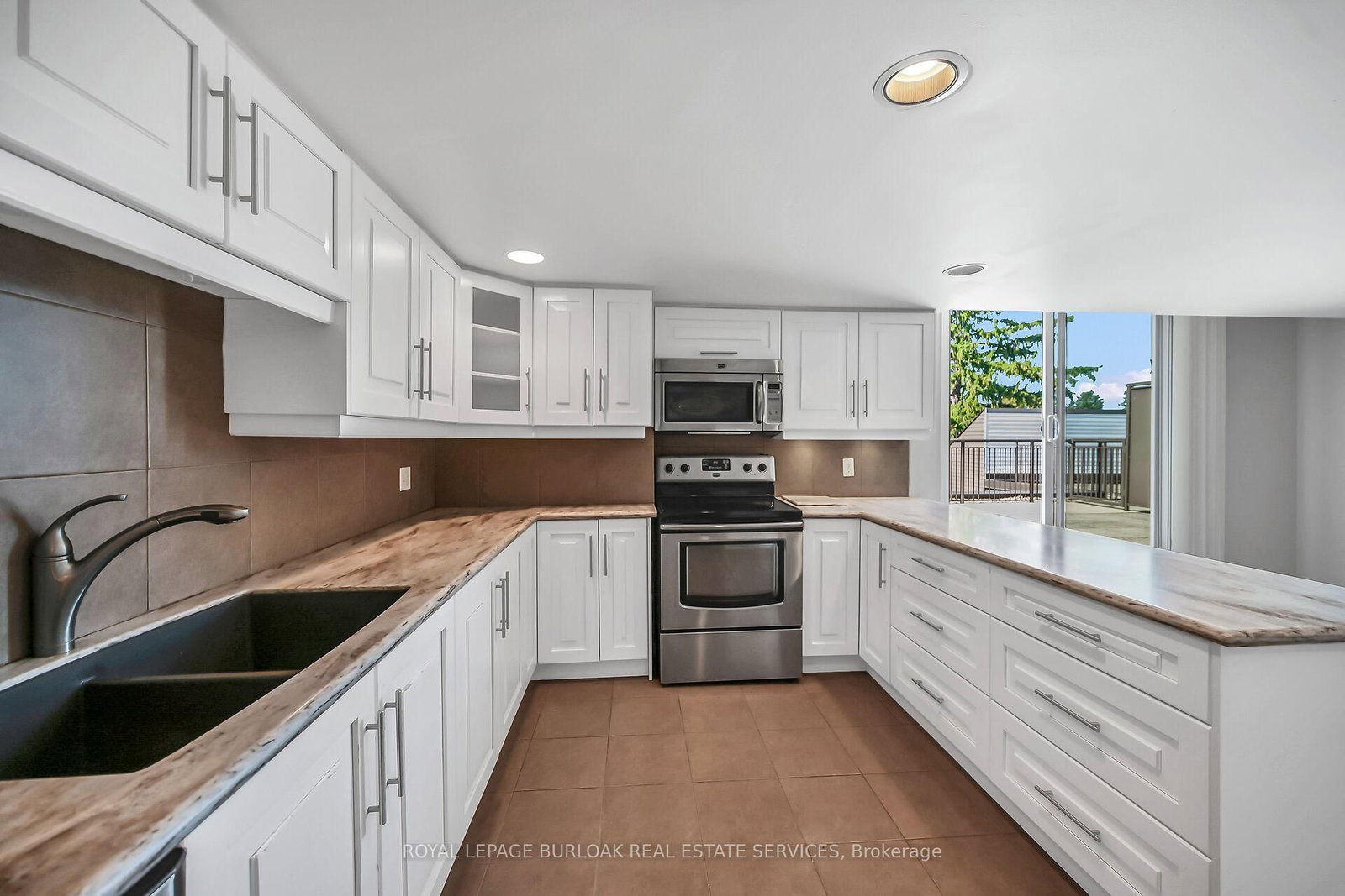 Condo for sale at PH1-150 Wilson Street, Hamilton, Ontario, L9G 4E7 - Ancaster - MLS: X12598532