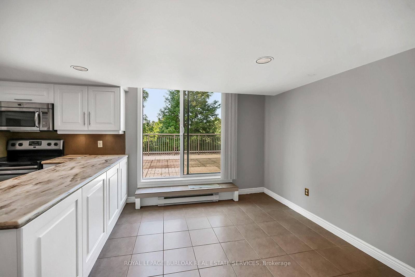 Condo for sale at PH1-150 Wilson Street, Hamilton, Ontario, L9G 4E7 - Ancaster - MLS: X12598532