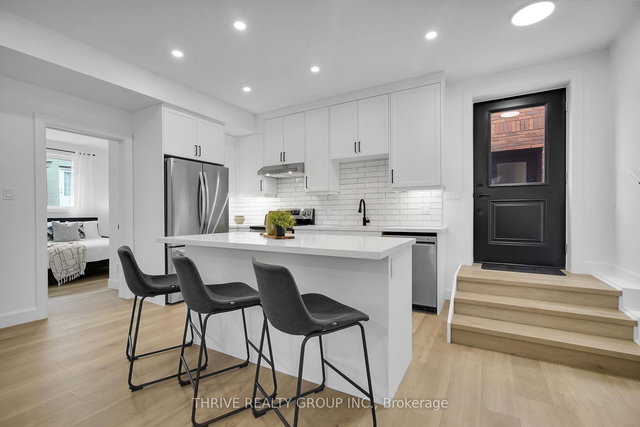 4 - 74B Church Street