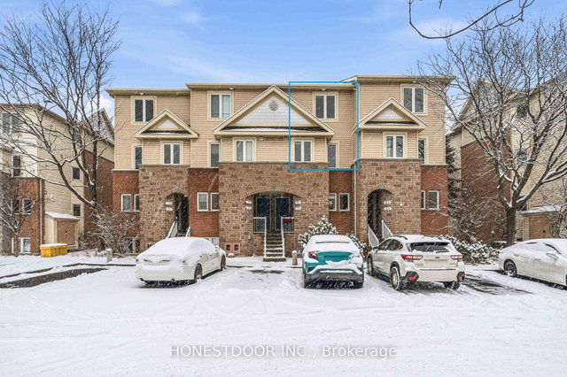 81 Strathaven Private