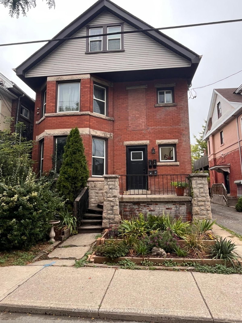 home for lease on 1-133 Stinson Street