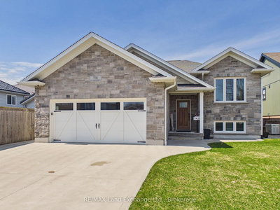 756 Reynolds Dr | Kincardine | Image