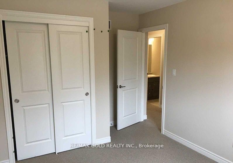 36 Damude Ave, Thorold, L2V 0G6 | Image 3