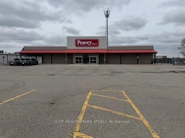 2954 Ontario Street, Perth East