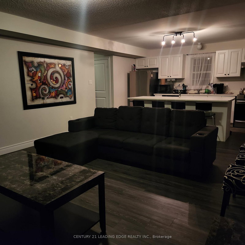 180 Wild Rose Dr, Gravenhurst, P1P 0B4 | Image 3