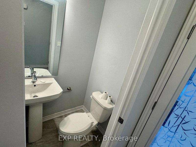 18 - 87 Renfrew Tr, Welland, L3C 0K2 | Image 3